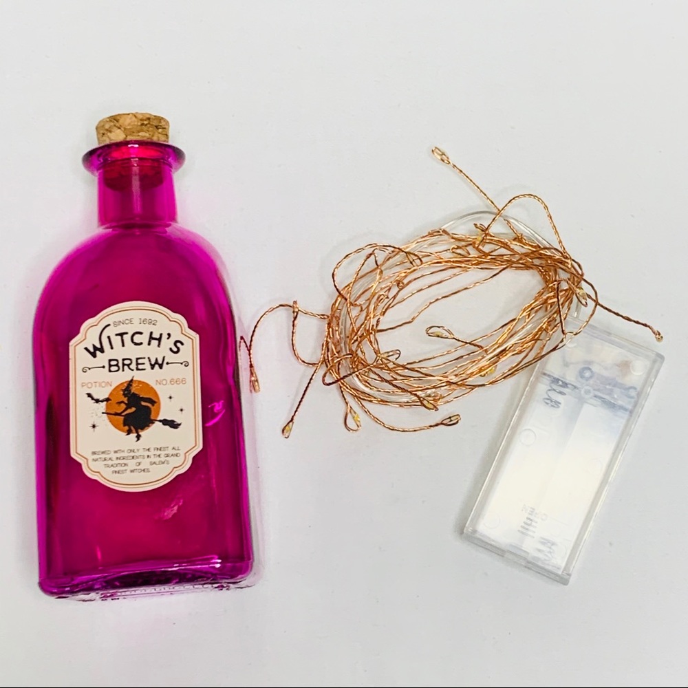 NWT 🧙Magic WITCH’S BREW Light-Up Bottle Decor Set - Picture 3 of 9
